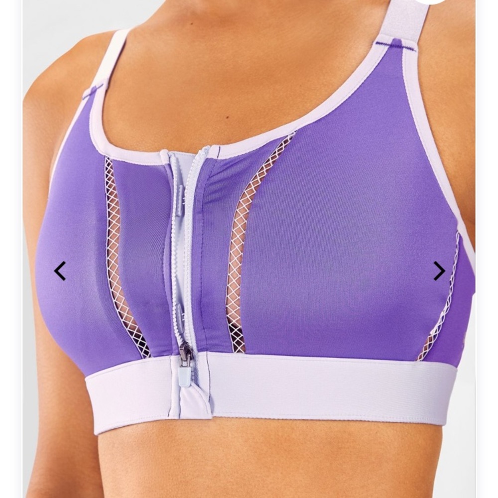 Fabletics sports bra